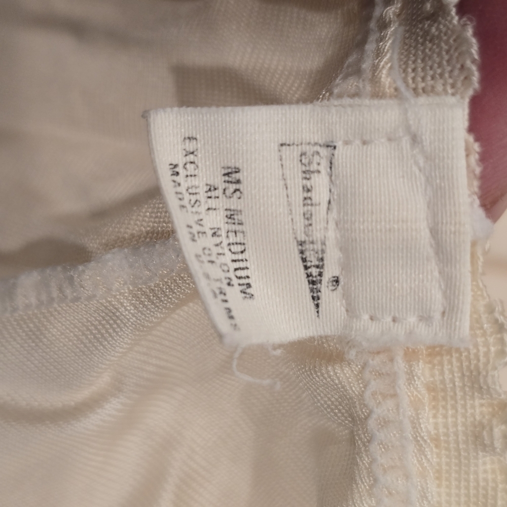 VTG Shadow Line 100% Nylon Ivory Half Slip - Picture 5 of 6